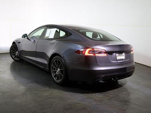 2021 Tesla Model S Long Range