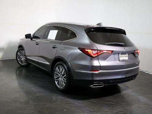 2022 Acura MDX Advance