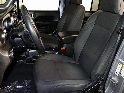 2020 Jeep Gladiator Sport