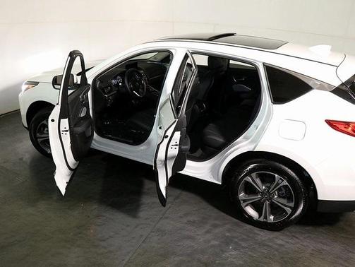 2025 Acura RDX Technology Package
