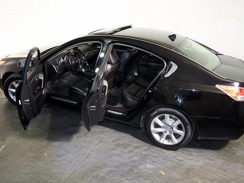2013 Acura TL Technology
