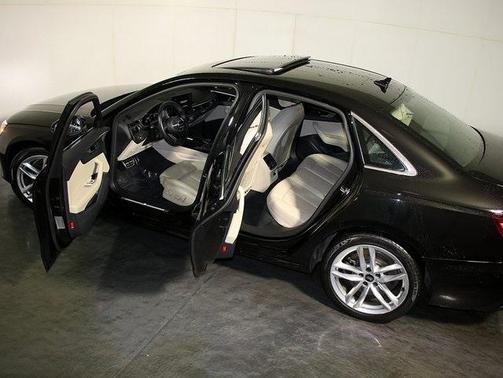 2022 Audi A4 45 S line Premium Plus