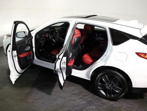 White 2023 Acura RDX A-Spec