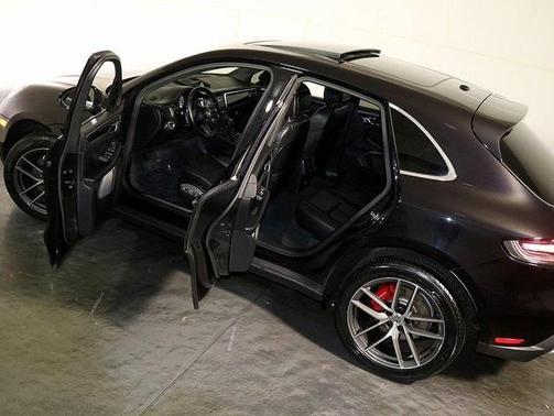 2023 Porsche Macan S