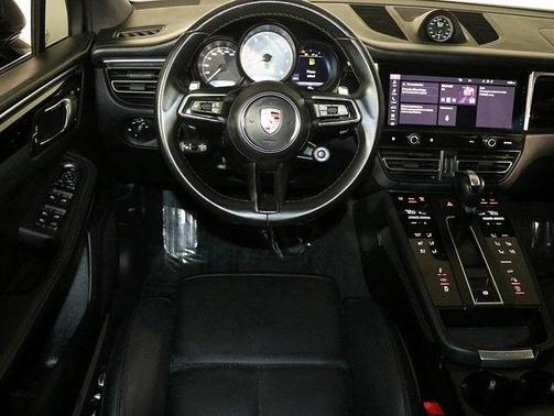 2023 Porsche Macan S