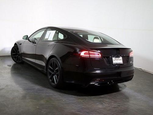 2023 Tesla Model S Plaid