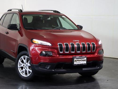Deep Cherry Red Crystal Pearlcoat 2017 Jeep Cherokee Sport
