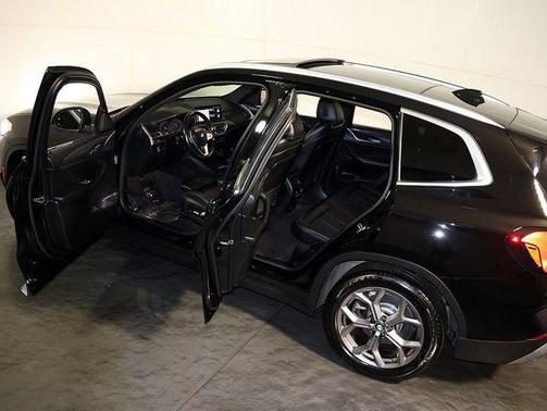 Jet Black 2023 BMW X3 xDrive30i