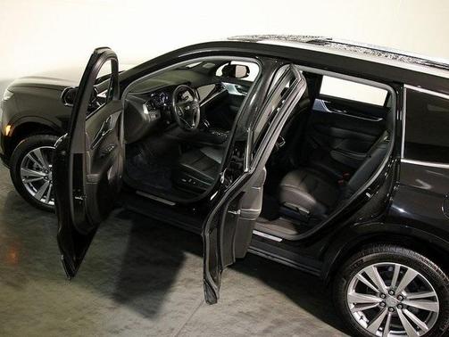 2024 Cadillac XT6 Premium Luxury AWD