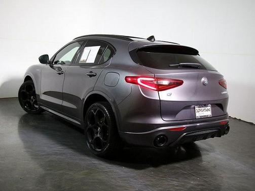 2023 Alfa Romeo Stelvio Veloce