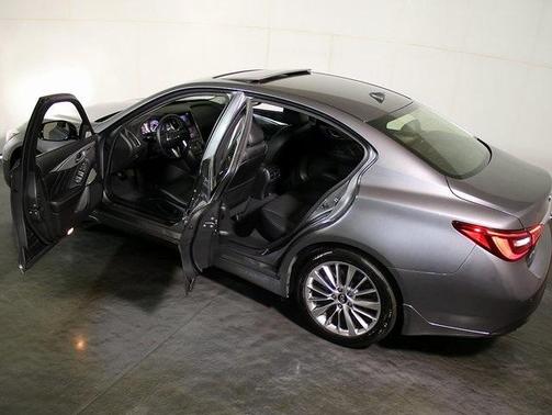 2022 INFINITI Q50 LUXE