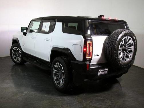 2025 GMC HUMMER EV SUV 2X
