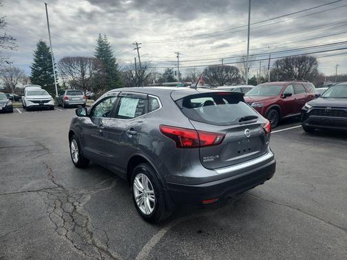 2018 Nissan Rogue Sport S