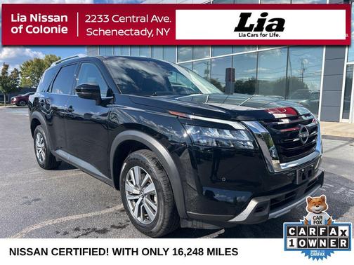 2025 Nissan Pathfinder SL 4WD