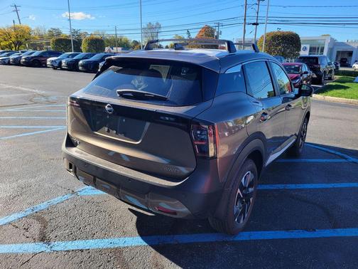 2026 Nissan Kicks SV