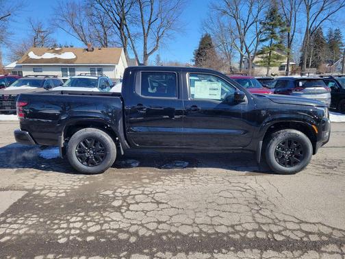 Super Black 2026 Nissan Frontier SV