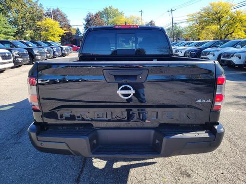 2026 Nissan Frontier S