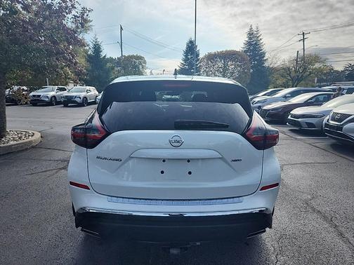 2022 Nissan Murano S Intelligent AWD