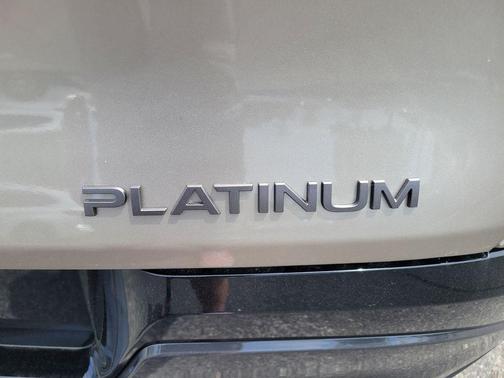 2025 Nissan Murano Platinum