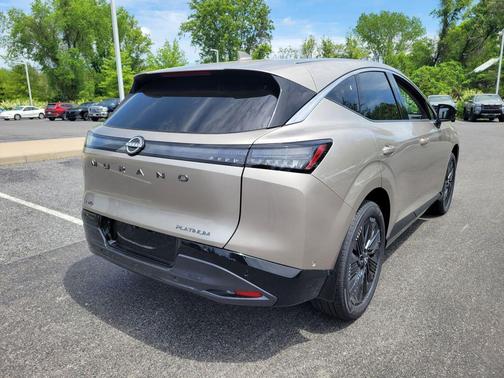 2025 Nissan Murano Platinum
