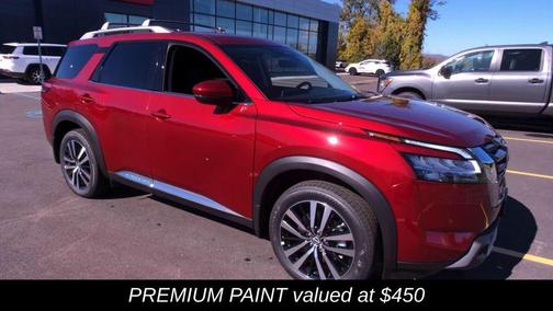 2025 Nissan Pathfinder Platinum 4WD