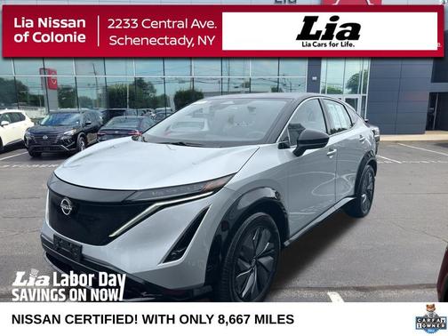 Brilliant Silver Metallic/Black Diamond Pearl 2023 Nissan ARIYA ENGAGE