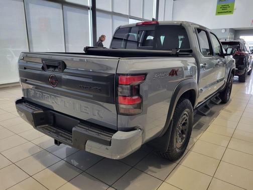 Boulder Gray Pearl 2026 Nissan Frontier PRO-4X