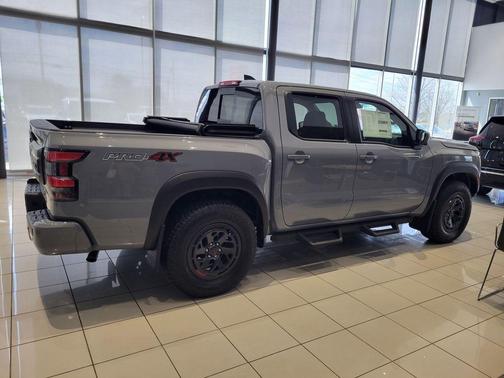 Boulder Gray Pearl 2026 Nissan Frontier PRO-4X