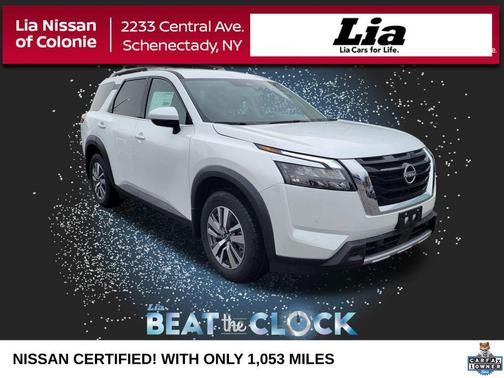 2025 Nissan Pathfinder SL 4WD