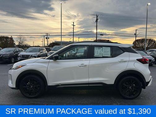 2024 Nissan Kicks SR