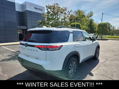 2025 Nissan Pathfinder SV 4WD