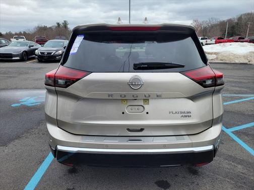 2025 Nissan Rogue Platinum
