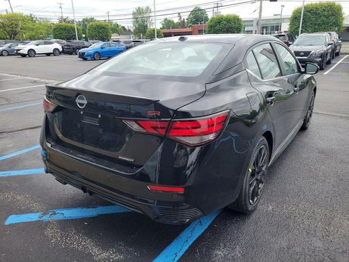 2025 Nissan Sentra SR