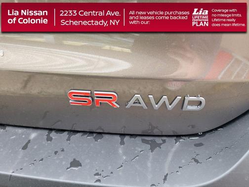 Canyon Bronze Metallic 2026 Nissan Kicks SR