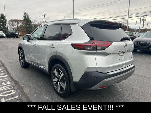 2021 Nissan Rogue SL