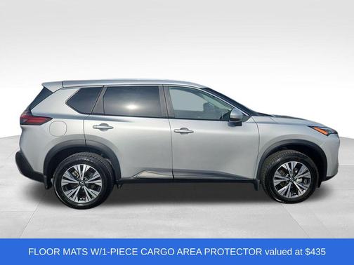 Brilliant Silver Metallic 2023 Nissan Rogue SV