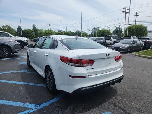 Snow White Pearl 2019 Kia Optima LX