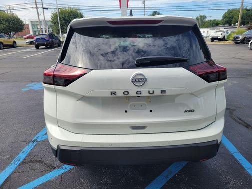 2026 Nissan Rogue S