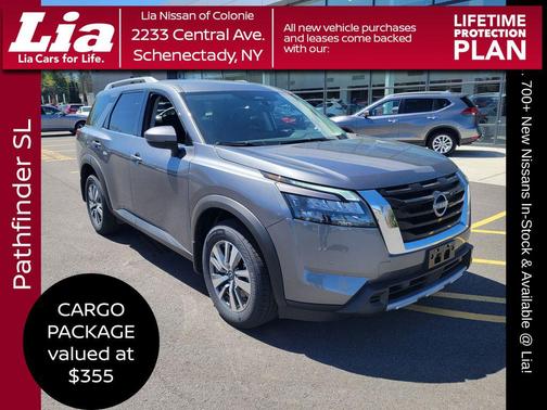 2025 Nissan Pathfinder SL 4WD