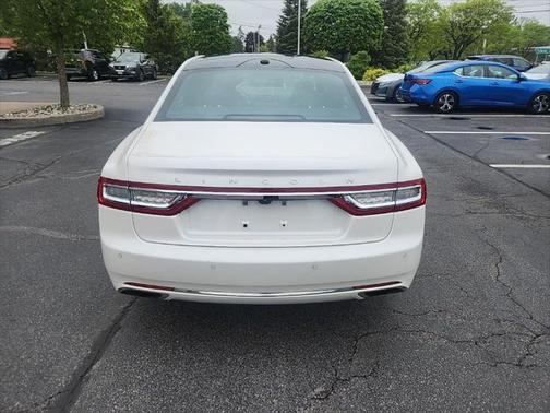 2017 Lincoln Continental Reserve
