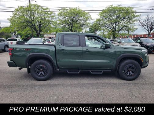 2025 Nissan Frontier PRO-4X
