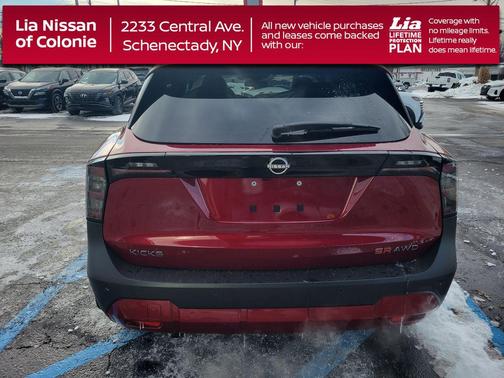 Scarlet Ember Tintcoat 2026 Nissan Kicks SR