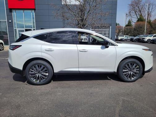 Everest White Pearl Tricoat 2026 Nissan Murano SL
