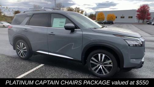 2025 Nissan Pathfinder Platinum 4WD