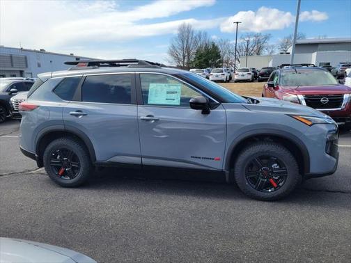2025 Nissan Rogue Rock Creek