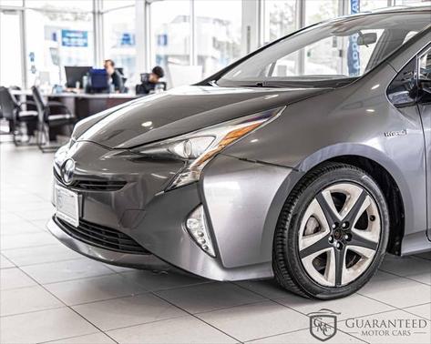 2017 Toyota Prius Three Touring
