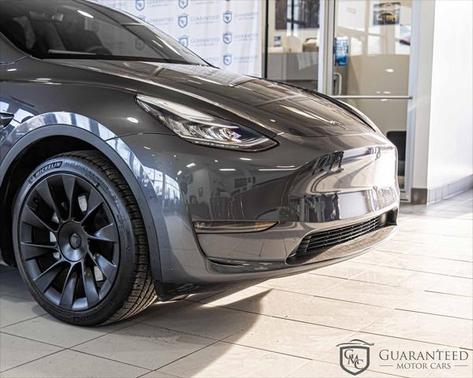 2022 Tesla Model Y Long Range Dual Motor All-Wheel Drive