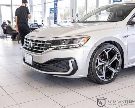 2020 Volkswagen Passat 2.0T R-Line
