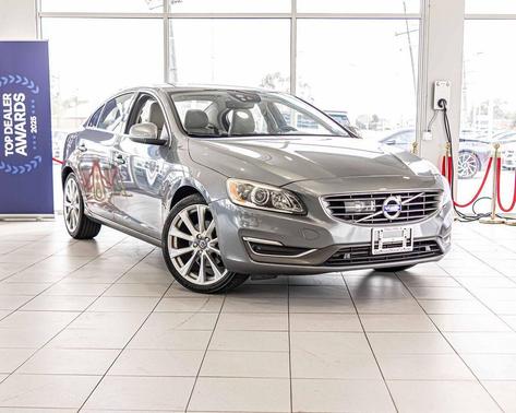 2016 Volvo S60 Inscription T5 Drive-E Platinum