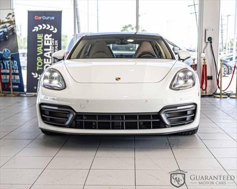 2022 Porsche Panamera E-Hybrid 4
